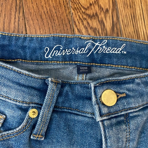 Universal Thread Jeans - Picture 3 of 3